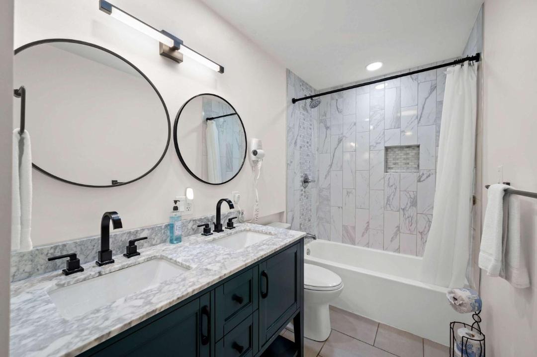 Photo of Bathroom in Williamstown