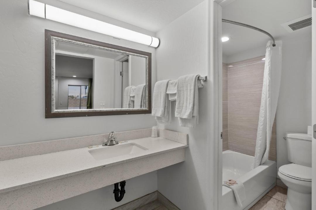 Photo of Bathroom in Alhambra