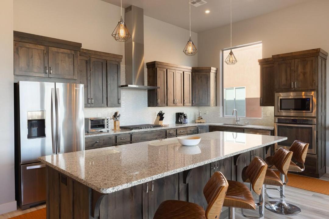 Photo of Kitchen in Hurricane