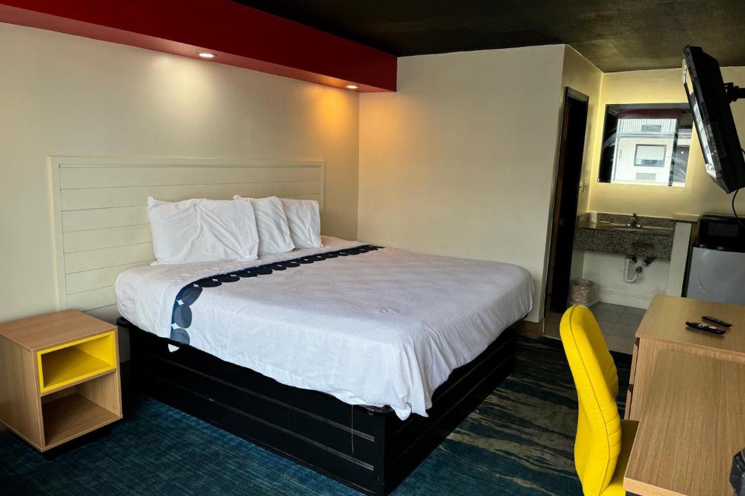 Photo of Bedroom in Cottage Line