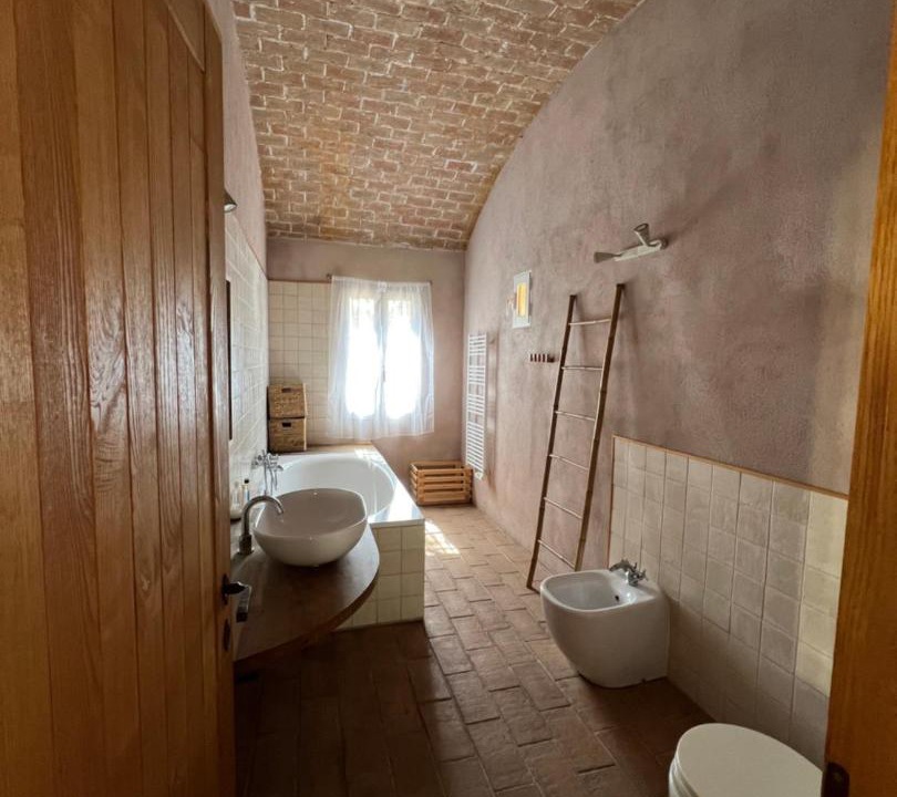 Photo of Others in Pigna