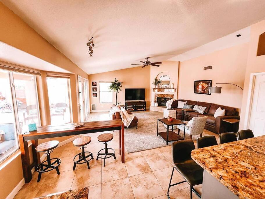 Photo of Livingroom in Avondale