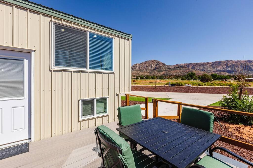 Photo of Others in Apple Valley