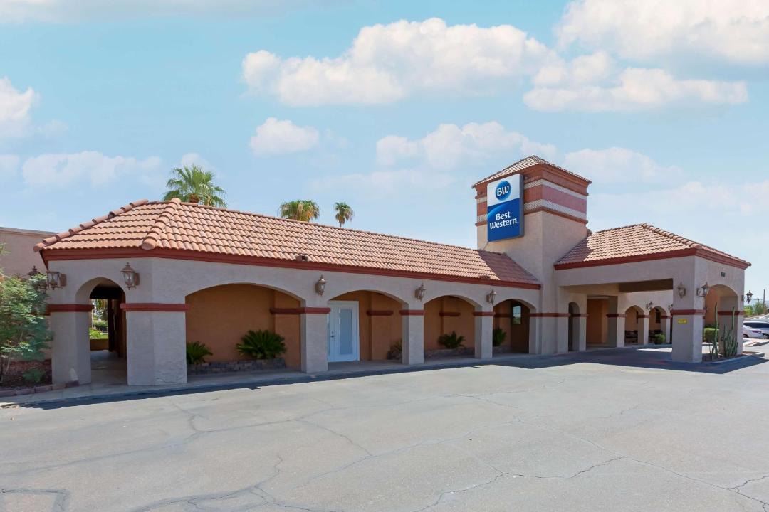 Photo of Others in Goodyear