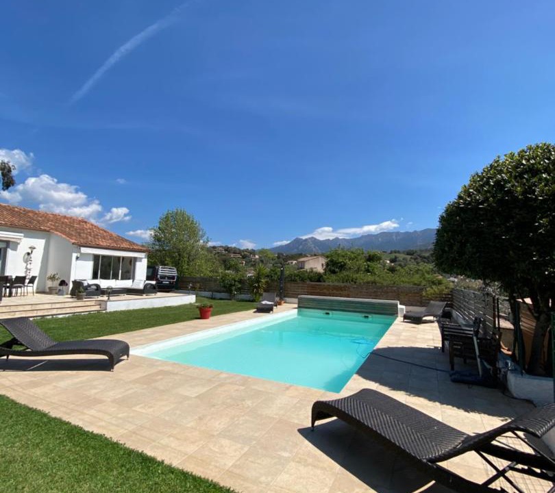 Photo of Outdoor in Peri