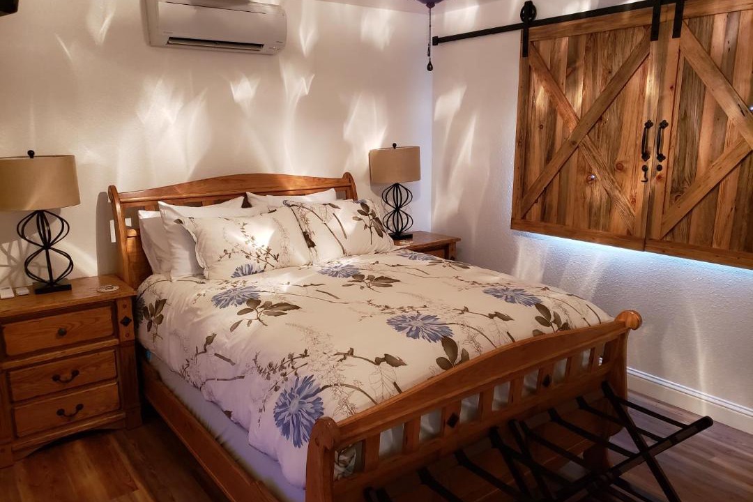 Photo of Bedroom in Coarsegold