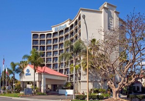 Hilton San Diego Airport/Harbor Island