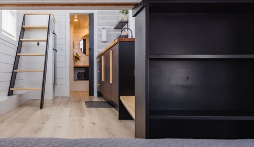 Premium Cabin, Mountain View