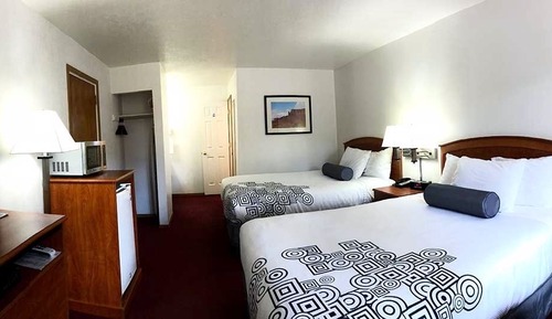Double Room, 2 Queen Beds
