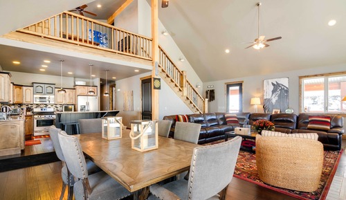 House (5 Bedrooms)