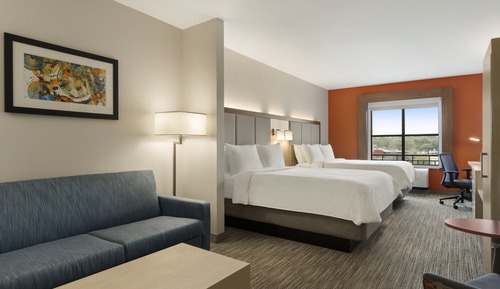 Suite, 2 Queen Beds, Accessible Bathtub (Mobility)