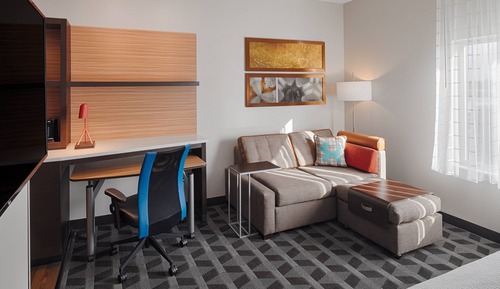 Studio, 1 King Bed with Sofa bed (Hearing Accessible)