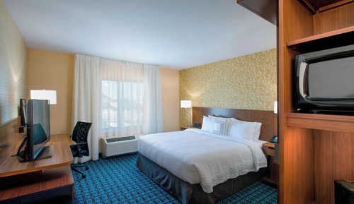 Room, 1 King Bed, Hearing Accessible
