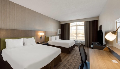 Suite, 2 Queen Beds, Non Smoking