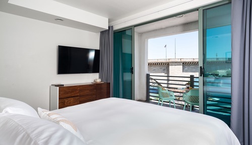 Luxury Room, 1 King Bed