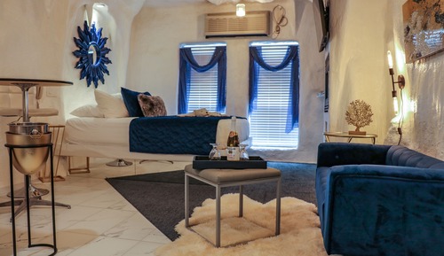 Room (Fire and Ice)