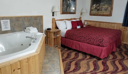 Suite, 1 King Bed, Non Smoking