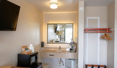 Standard Room, 1 King Bed, Refrigerator & Microwave
