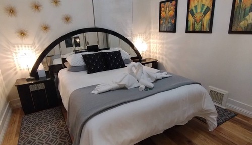 Studio, 1 Bedroom, Fireplace