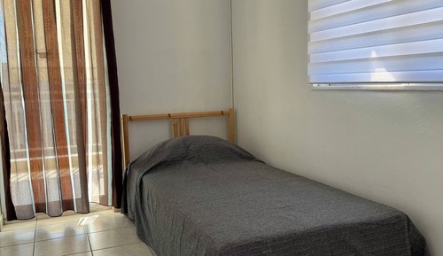 Apartment, 3 Bedrooms, Balcony, Mountain View