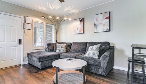 Apartment (2 Bedrooms)
