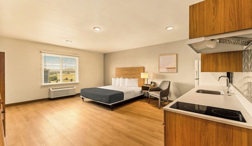 Standard Studio, Accessible, Kitchen