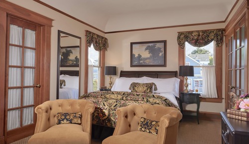 Classic Double Room, Multiple Beds (Upstairs)