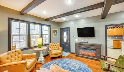 House (2 Bedrooms)