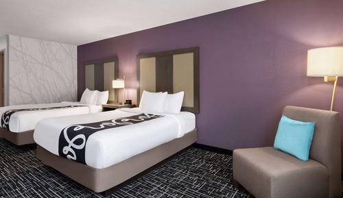 Room, 2 Queen Beds, Accessible, Non Smoking (Bathtub w/ Grab Bar)