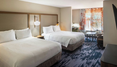 Suite, Multiple Beds