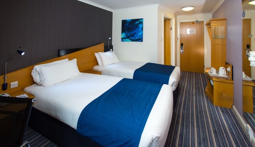Standard Room, 2 Twin Beds (with Free Hot Breakfast)