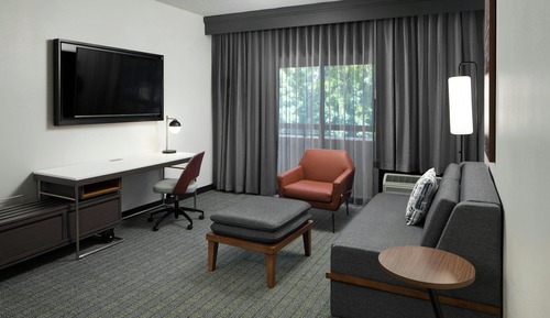 Suite, Multiple Beds
