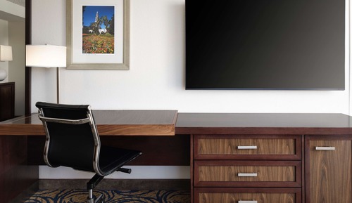Bedroom King Suite