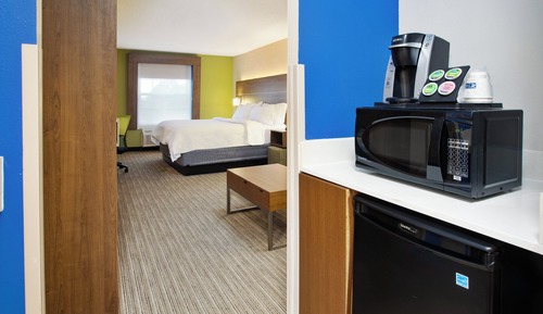 Suite, 1 King Bed with Sofa bed