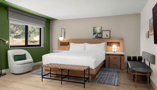 Suite, 1 King Bed