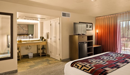 Deluxe Room, 1 King Bed (Trailhead)