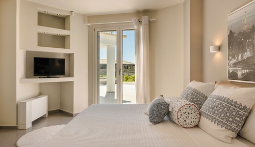 Luxury Villa, 4 Bedrooms