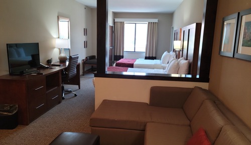 2 Queen beds and 1 Double Sofa Bed, Accessible, Non Smoking