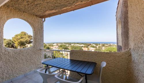 Studio with Terrace