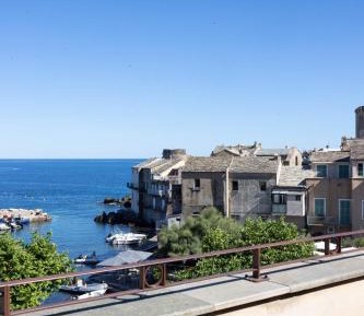 Deluxe Double Room with Balcony and Sea View