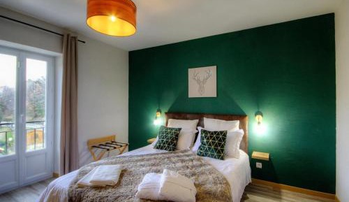 Deluxe Room 2