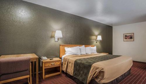 King Room - Non-Smoking