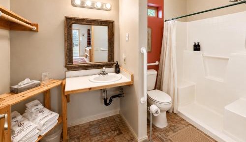 Deluxe Queen Suite with Two Queen Beds - Non-Smoking