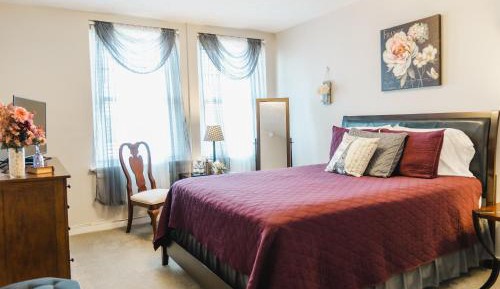 Queen Room