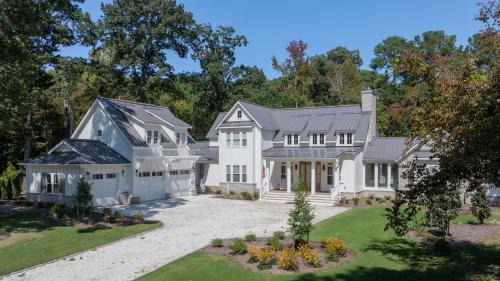 Six-Bedroom House