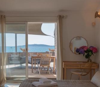 Double Room - Beach Front