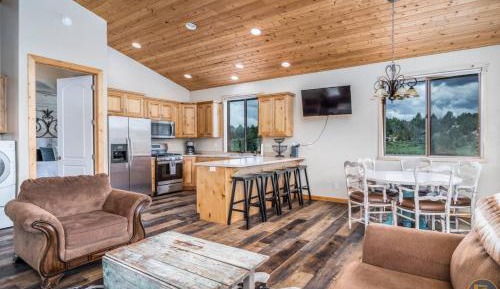 Three-Bedroom Vacation Home 