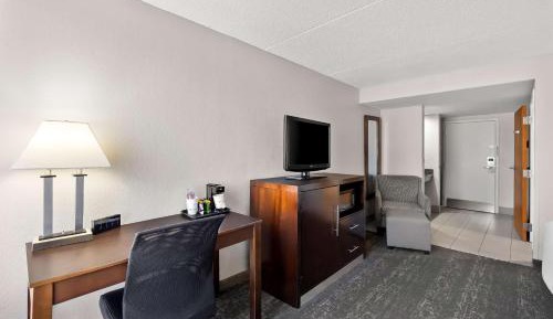 Double Room with Two Double Beds - Non-Smoking