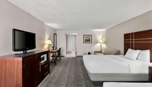 Double Room with Two Double Beds and Sofa Bed - Non-Smoking