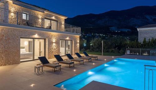 Deluxe Villa